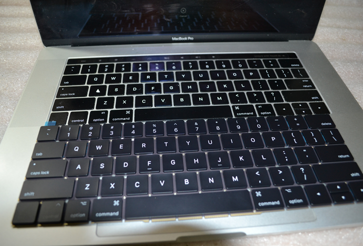 Новая клавиатура MacBook Pro A1707